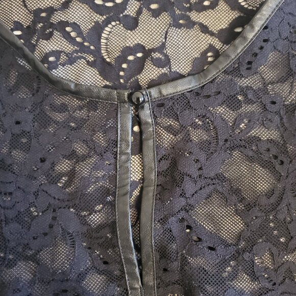 Intimissimi Lace-Leather Top - Picture 3 of 6